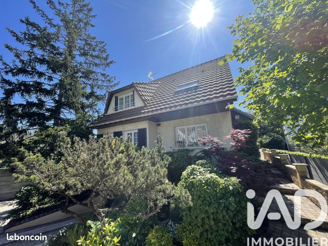 Maison 5 pièces 142 m² · à Villeparisis · 142 m² · 440 000 €