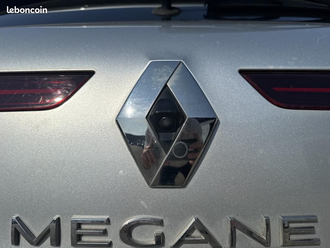 Renault Mégane 4 PHASE 2 1.6 E-TECH PLUG-IN HYBRID 160 TECHNO (image 11)