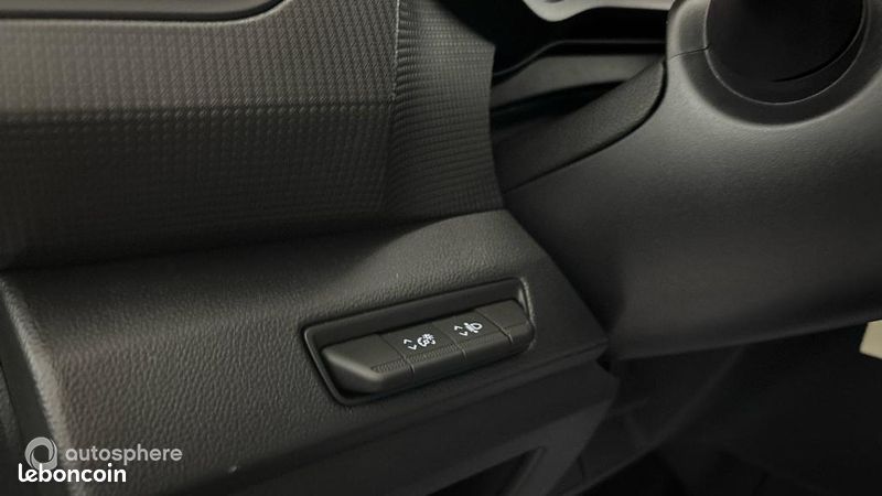 Renault Trafic Véhicule utilitaire ou Société L1H1 2T8 2.0 Blue dCi 130ch Confort E6E (image 30)