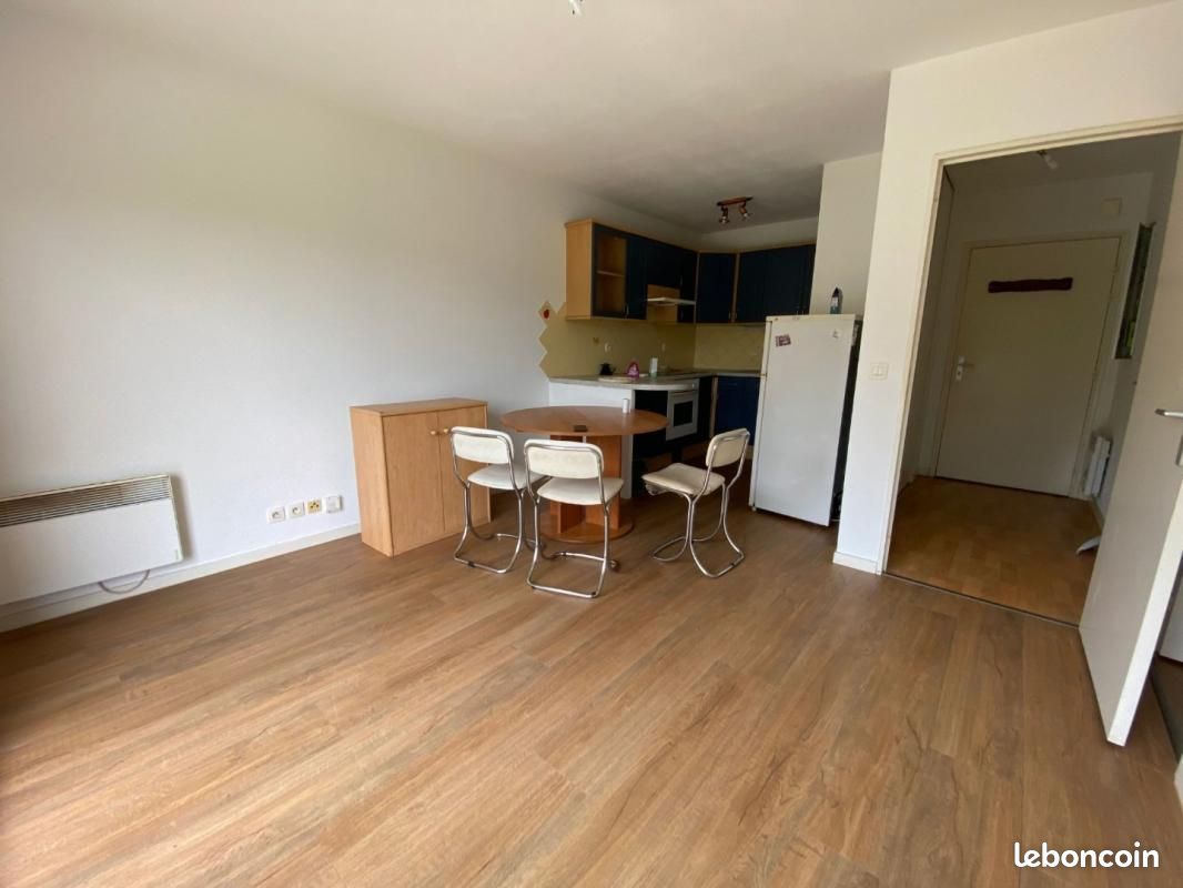 Appartement 4 pièces 34 m² · à Auray · 34 m² · 625 €