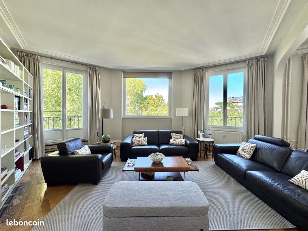 Appartement 11 pièces 272 m² · à Mulhouse · 272 m² · 698 250 €