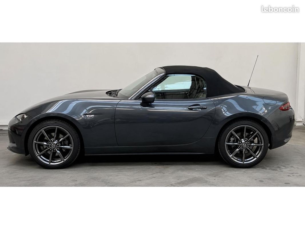 MAZDA MX-5 2.0 Skyactiv-G - 160 - ND ROADSTER TOIT SOUPLE Sélection PHASE 1 (image 15)