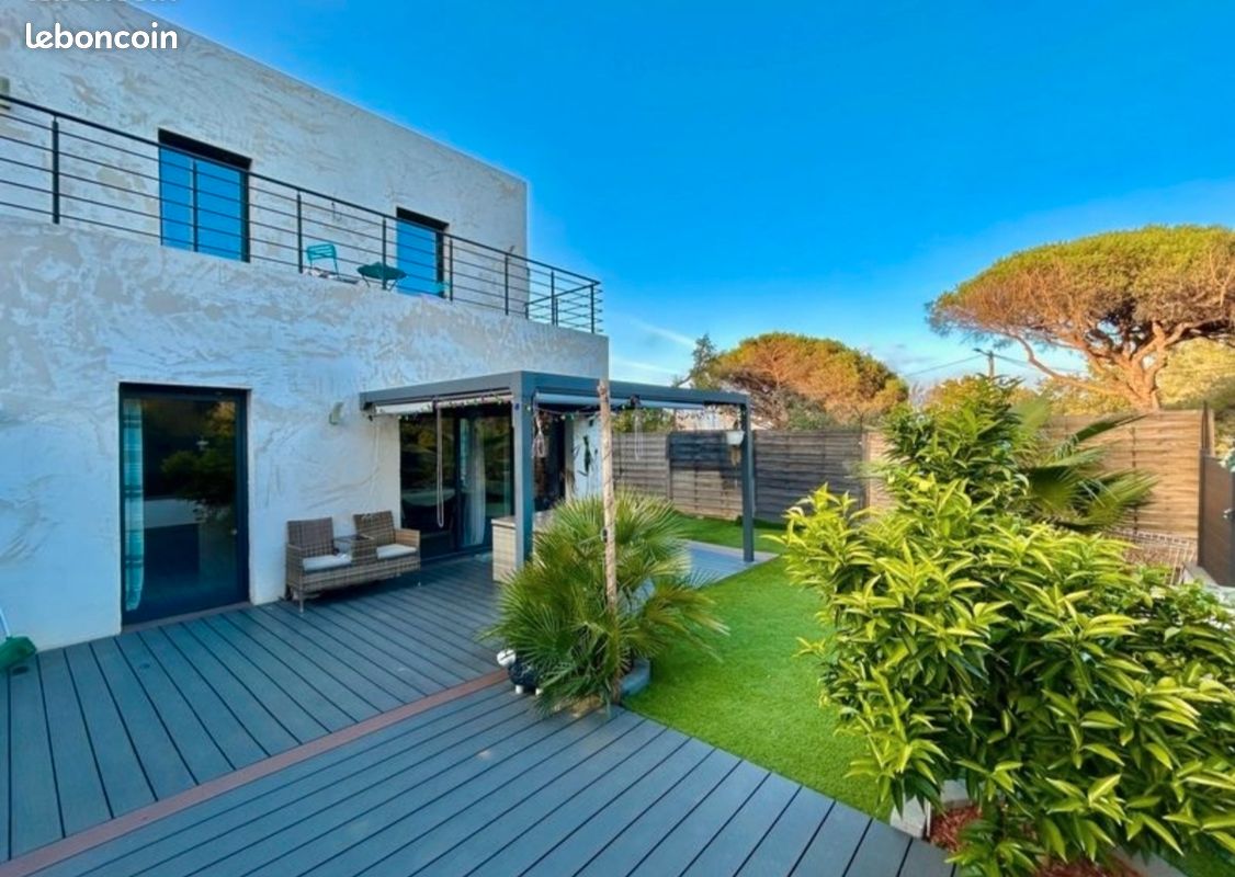 Maison 5 pièces 110 m² · à Fréjus · 110 m² · 549 000 €
