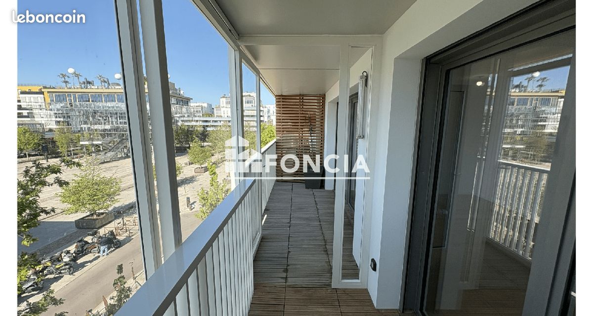 Appartement 1 pièce 27 m² · à Rueil-Malmaison · 27 m² · 925 €
