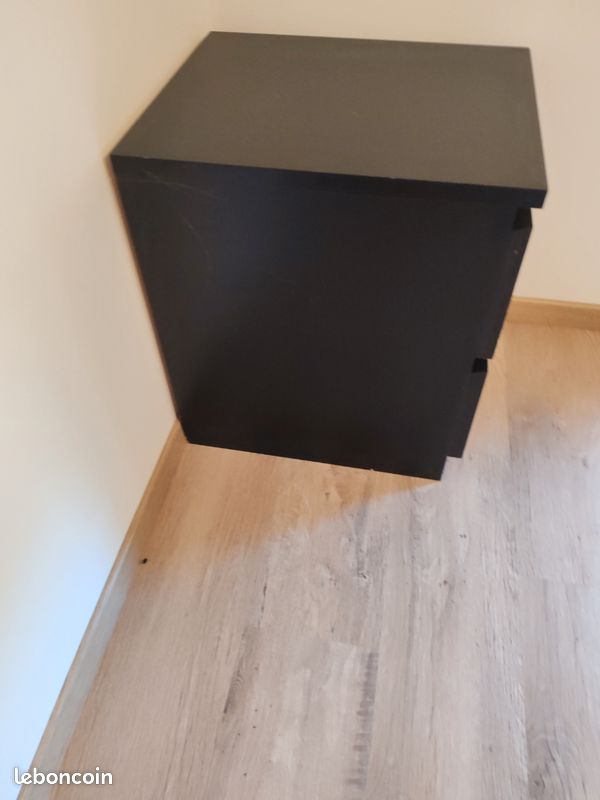 Table de nuit malm ikea (image 2)