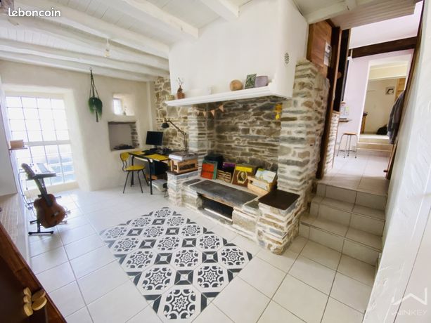 Propriété 7 pièces 148 m²