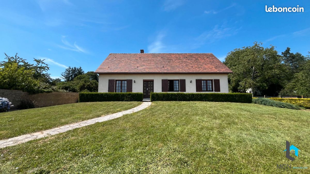 Maison 7 pièces 166 m² · à Bonneval · 166 m² · 242 650 €