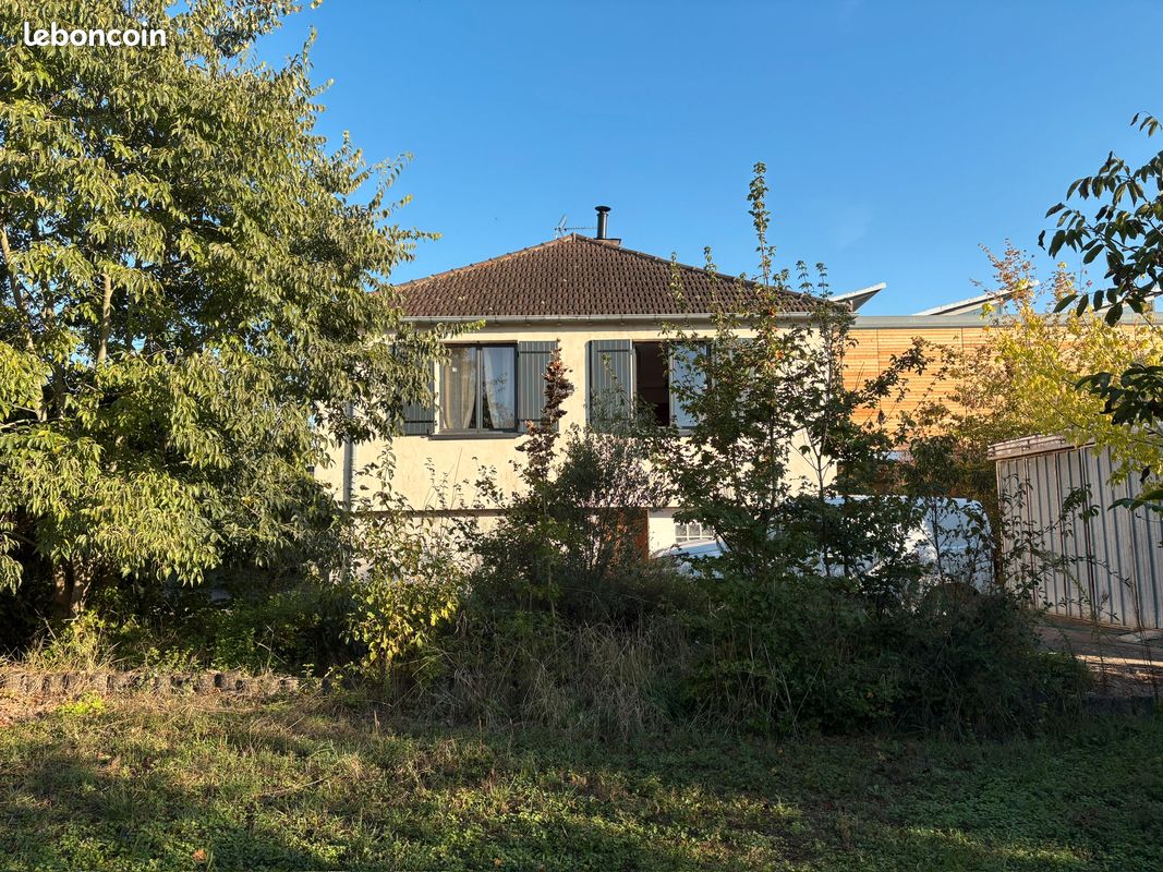 Maison 4 pièces 65 m² · à Saint-Pierre-des-Corps · 65 m² · 235 000 €