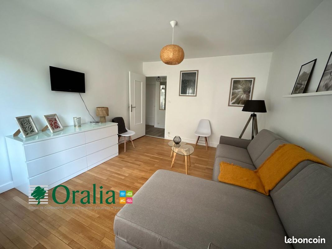 Appartement 1 pièce 36 m² · à Saint-Martin-d'Hères · 36 m² · 698 €