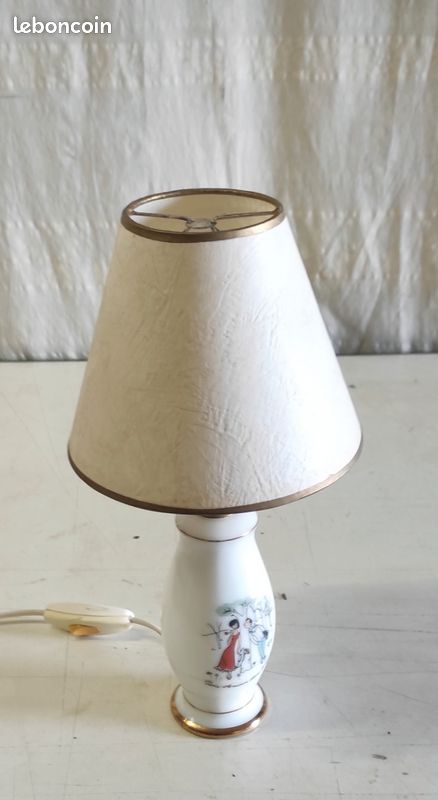 Lampe à poser en opaline illustration R. Peynet - mid. XXeme (image 4)