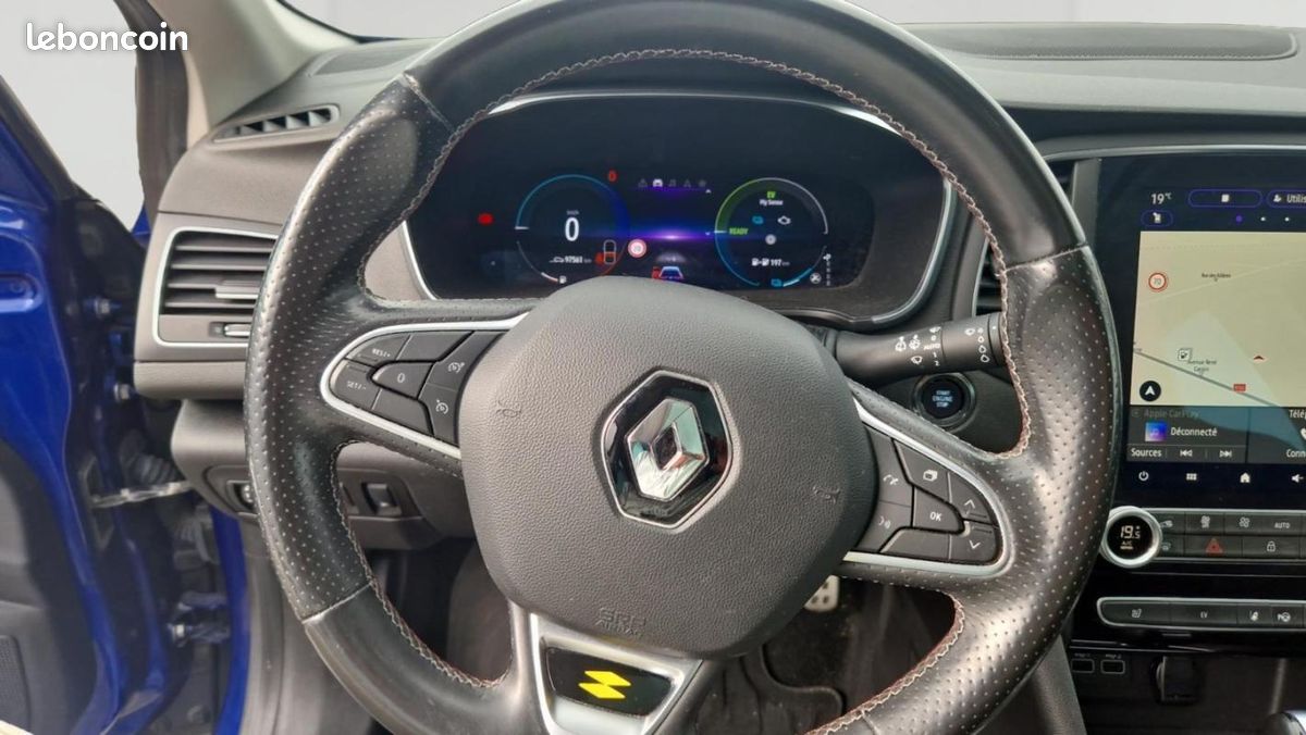 Renault Mégane IV BERLINE E-TECH Plug-In Hybride 160 R.S. Line (image 12)