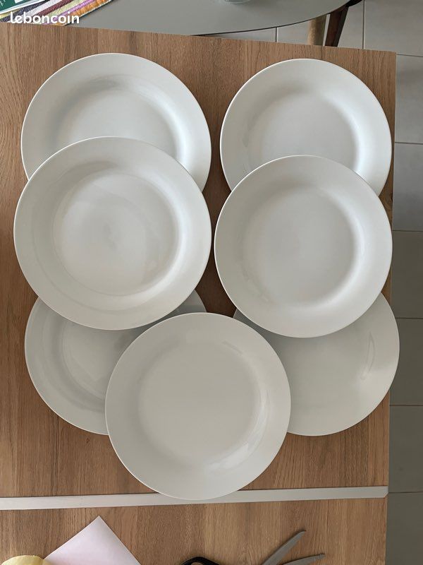 Lot de 7 assiettes blanches (image 2)