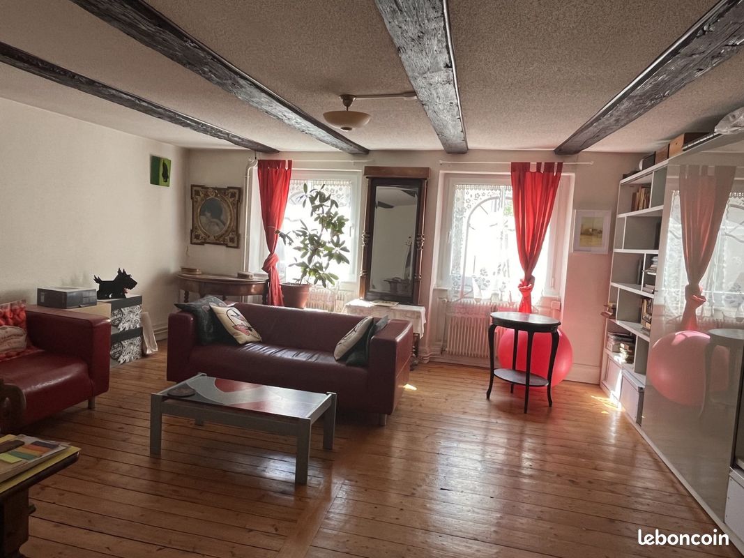 Appartement 5 pièces 110 m² · à Mulhouse · 110 m² · 180 000 €