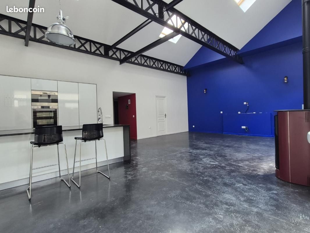 Appartement 4 pièces 117 m² · à Tourcoing · 117 m² · 1 250 €