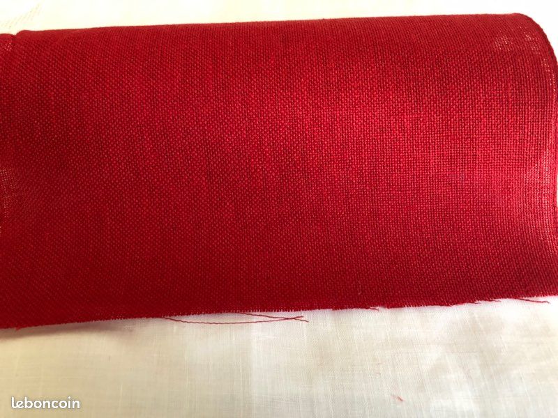 Coupon lin à broder 20 x 50 cm rouge (image 1)
