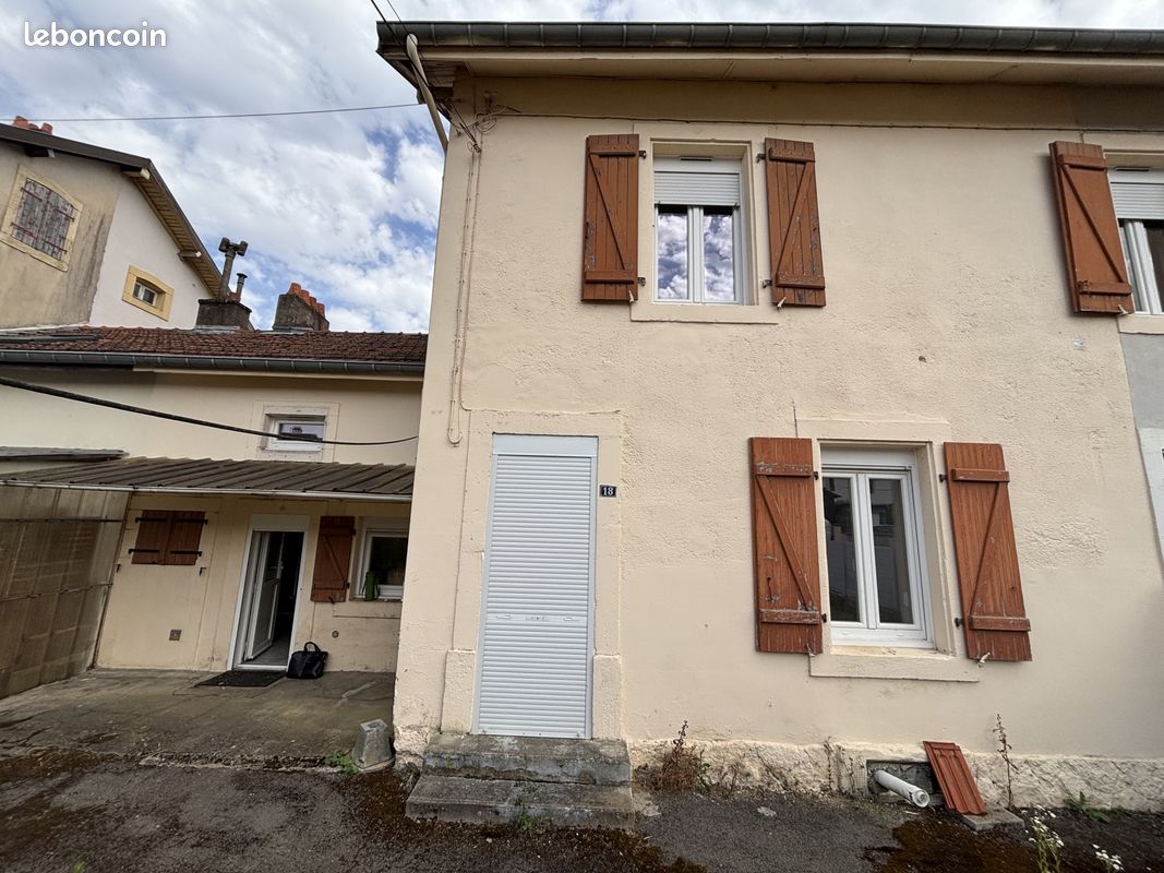 Maison 4 pièces 70 m² · à Joeuf · 70 m² · 88 000 €