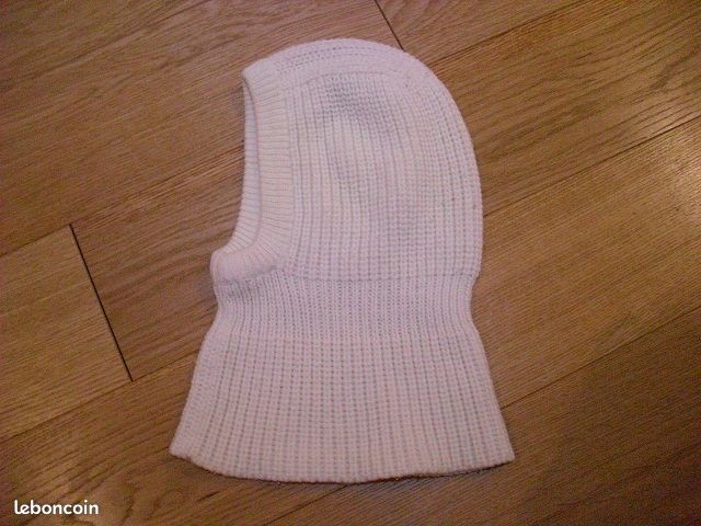 Accessoires hiver/ski enfants (cagoules, gants, bonnets) (image 9)