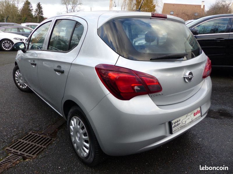 Opel CORSA 1.4 75CH ENJOY 5P (image 4)