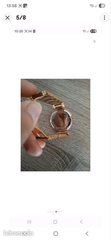 Magnifique montre Mickaël Kors Quartz, étanchéité 10 ATM . En acier rose (image 5)