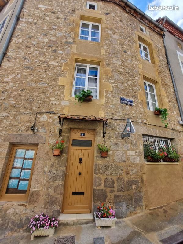 Maison 2 pièces 45 m² · à Confolens · 45 m² · 63 000 €
