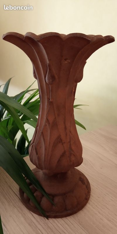 Vase de jardin en fonte vintage A.S D.E (image 1)