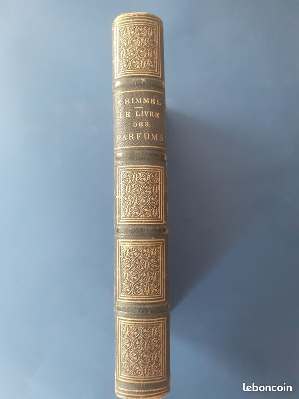 Rimmel, Eugène Le Livre des parfums. Préface d'Alphonse Karr. Illustrations de A. De Neuville, Duhousset, Chéret. Paris, E. Dentu - Londres, Chapman et Hall, Bruxelles, C. Muquardt, [1870] (image 1)