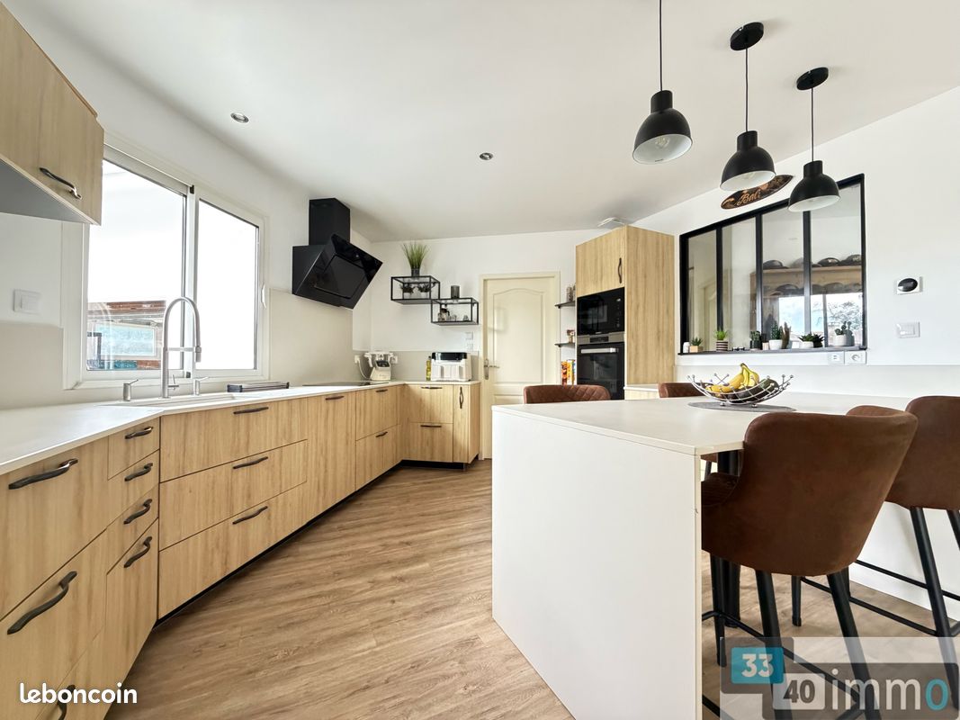 Maison 5 pièces 148 m² · à Belin-Béliet · 148 m² · 499 000 €