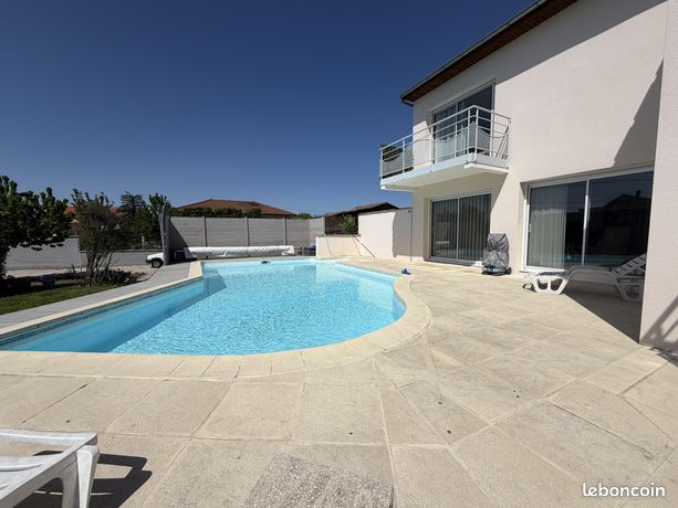 Vente | Maison T6 | 6p | 4ch | 145 m² | Saint-Beauzire | Expo Sud | Balcon · Piscine