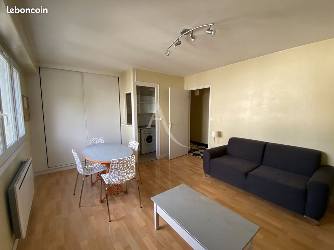Appartement 3 pièces 44 m² · à Angers · 44 m² · 700 €
