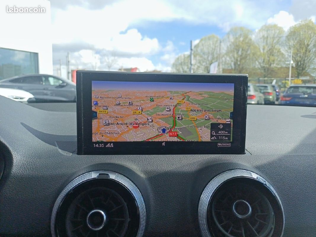 AUDI Q2 35 TFSI 150 S tronic 7 S line (image 13)