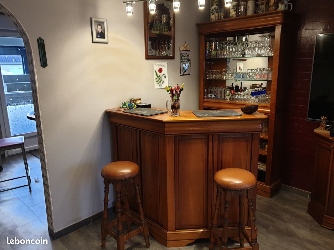 Vend BAR et Armoire a verres (image 3)