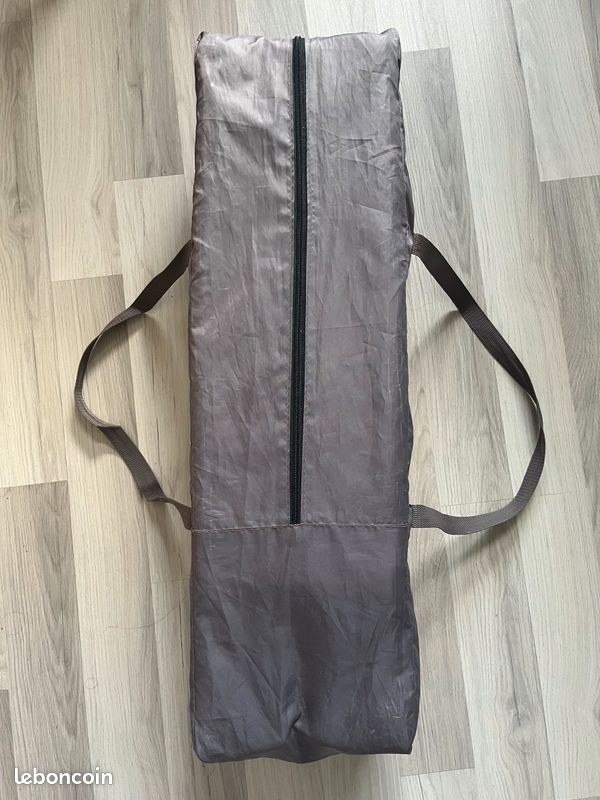 Lit parapluie (image 1)