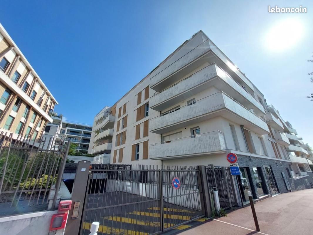 Appartement 4 pièces 75 m² · à Châtenay-Malabry · 75 m² · 325 000 €