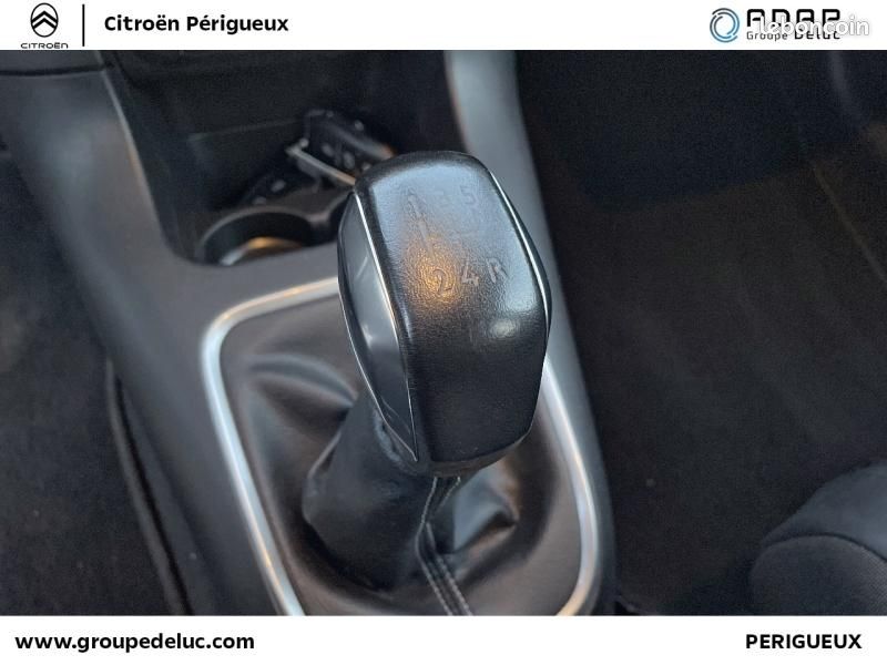 Citroen C3 1.2 PureTech 83ch S&S Shine Pack 123g (image 16)