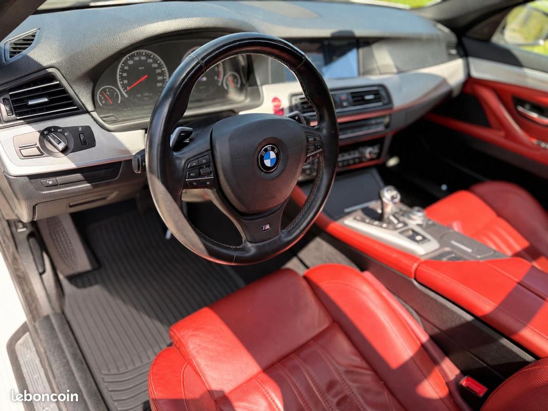 BMW M5 4.4 V8 560ch MOTORSPORT / FULL OPTIONS / EXTENSION DE GARANTIE 12 MOIS OFFERTE (image 9)