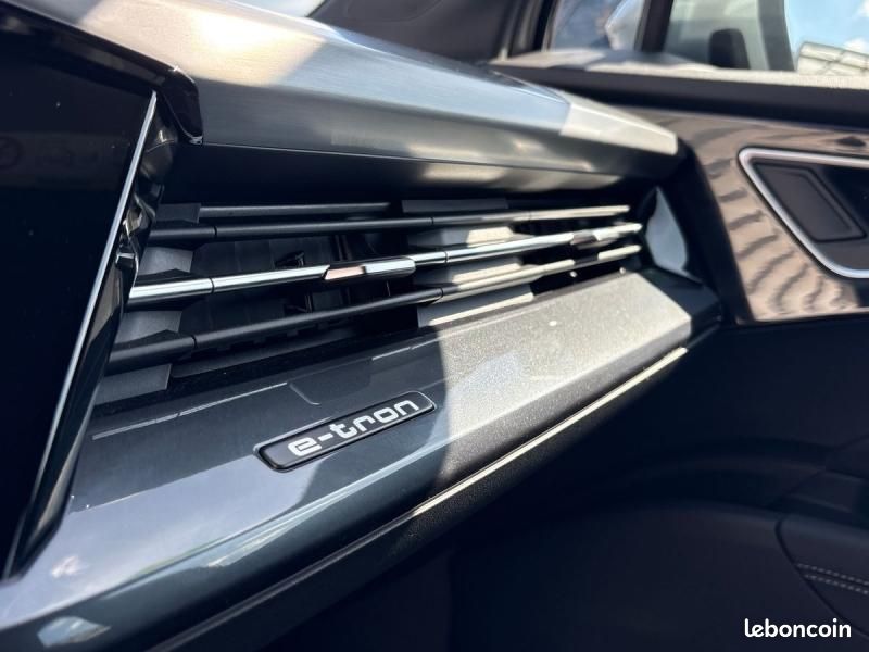 Audi Q4 e-tron 45 e-tron 285ch + Pack S line (image 30)