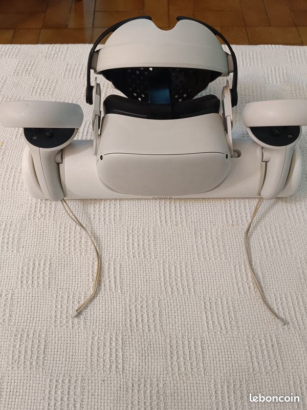 Oculus quest 2 VR (image 1)