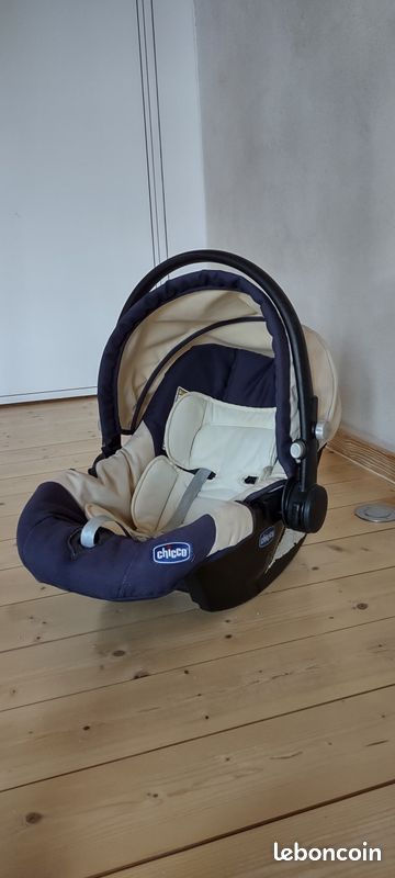 Siège bébé Chicco (image 1)