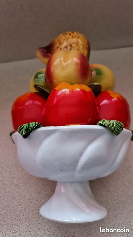 Coupe de fruits en céramique en trompe l'œil (image 3)