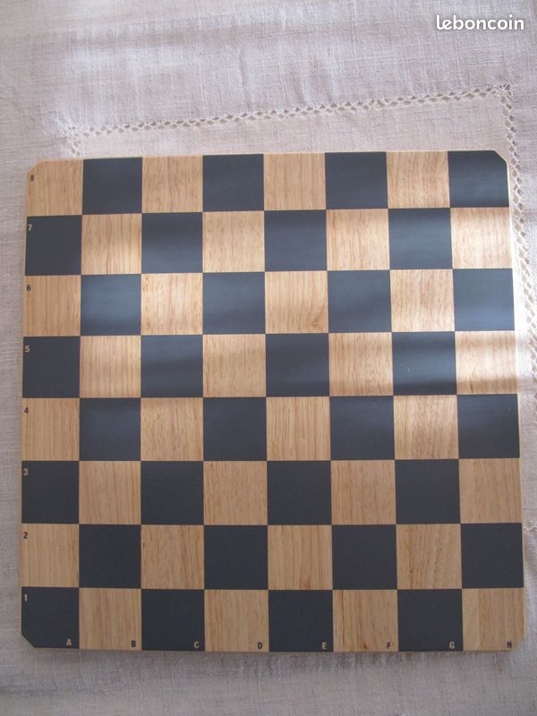 Jeu d'échecs en bois premium (Nature & Découvertes) (image 7)