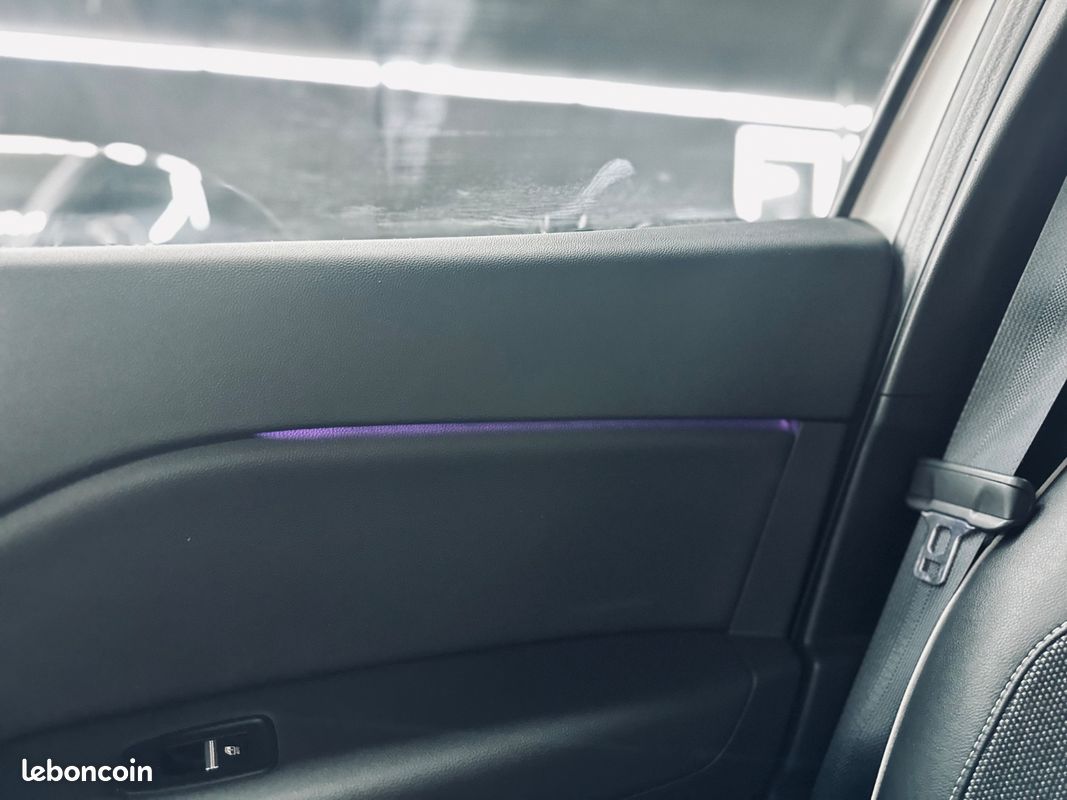 Renault CAPTUR 1.6 145CH Intens + CARPLAY + CAMERA + 2EME MAIN + ENTRETIEN CONSTRUCTEUR + GARANTIE 12 MOIS (image 30)
