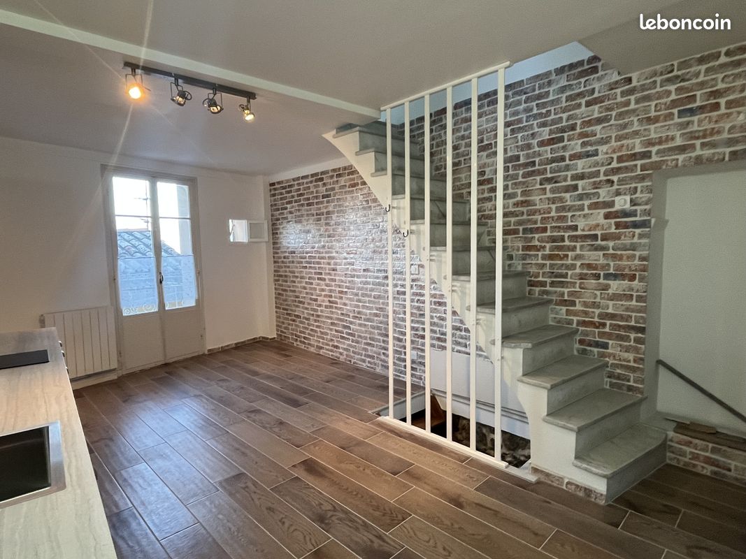 Appartement 3 pièces 56 m² · à Berre-les-Alpes · 56 m² · 785 €/mois