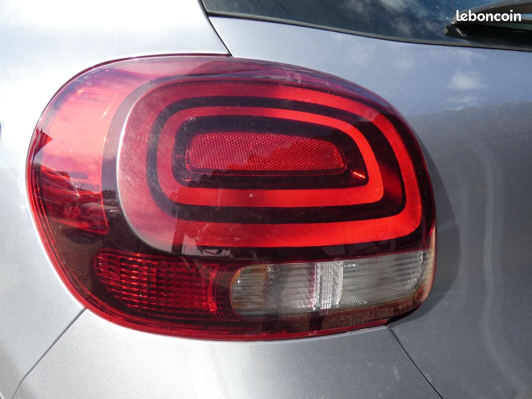 CITROEN C3 C3 BlueHDi 100 Feel Business ( Première main, suivi dispo ) (image 30)