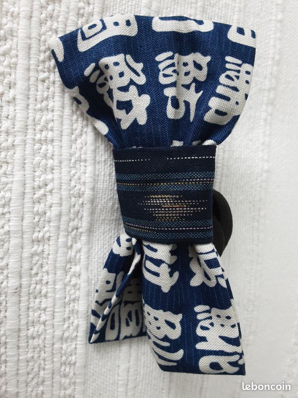 Noeud papillon fantaisie en tissu japonais (image 1)