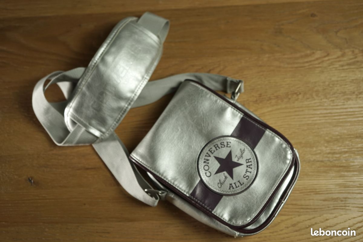 Sac bandoulière Converse argenté Accessoires Bagagerie