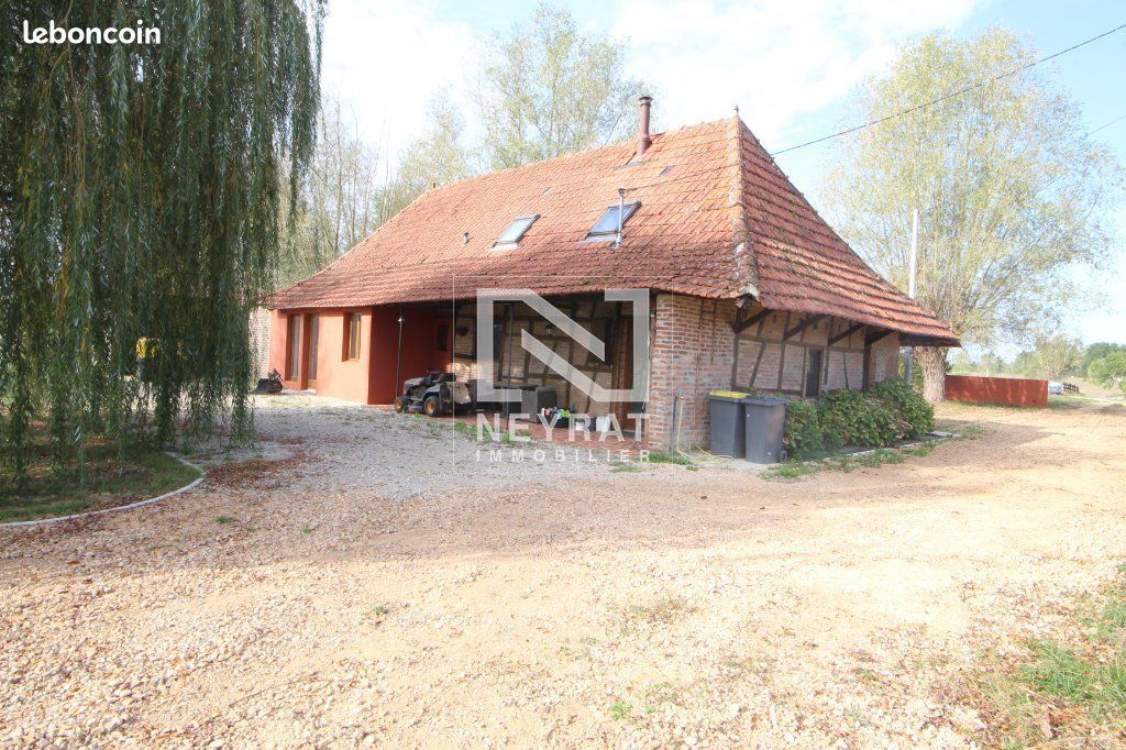 Maison 3 pièces 108 m² · à Frangy-en-Bresse · 108 m² · 224 900 €