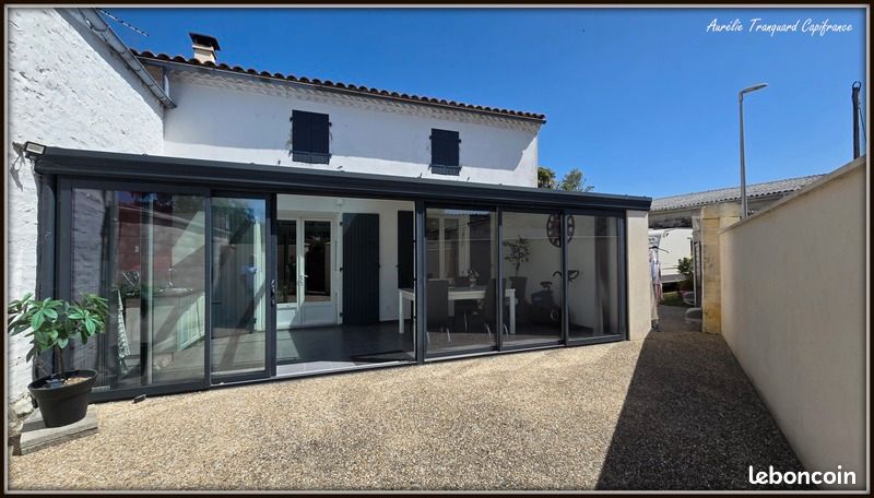 Maison 14 pièces 269 m² · à Les Églises-d'Argenteuil · 269 m² · 296 000 €