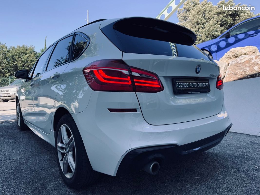 BMW SERIE 2 Active Tourer 1.5L 220CH 225 xe M Sport + SIEGES CHAUFFANTS + AFFICHAGE TETE HAUTE + HARMAN KARDON + CAMERA DE RECUL + GARANTIE 12 MOIS (image 5)