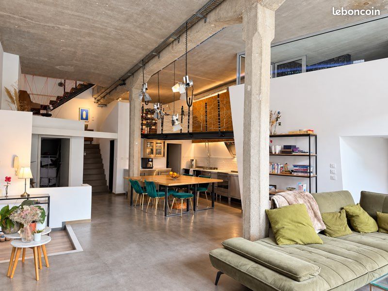 Appartement 5 pièces 220 m² · à Mulhouse · 220 m² · 430 000 €