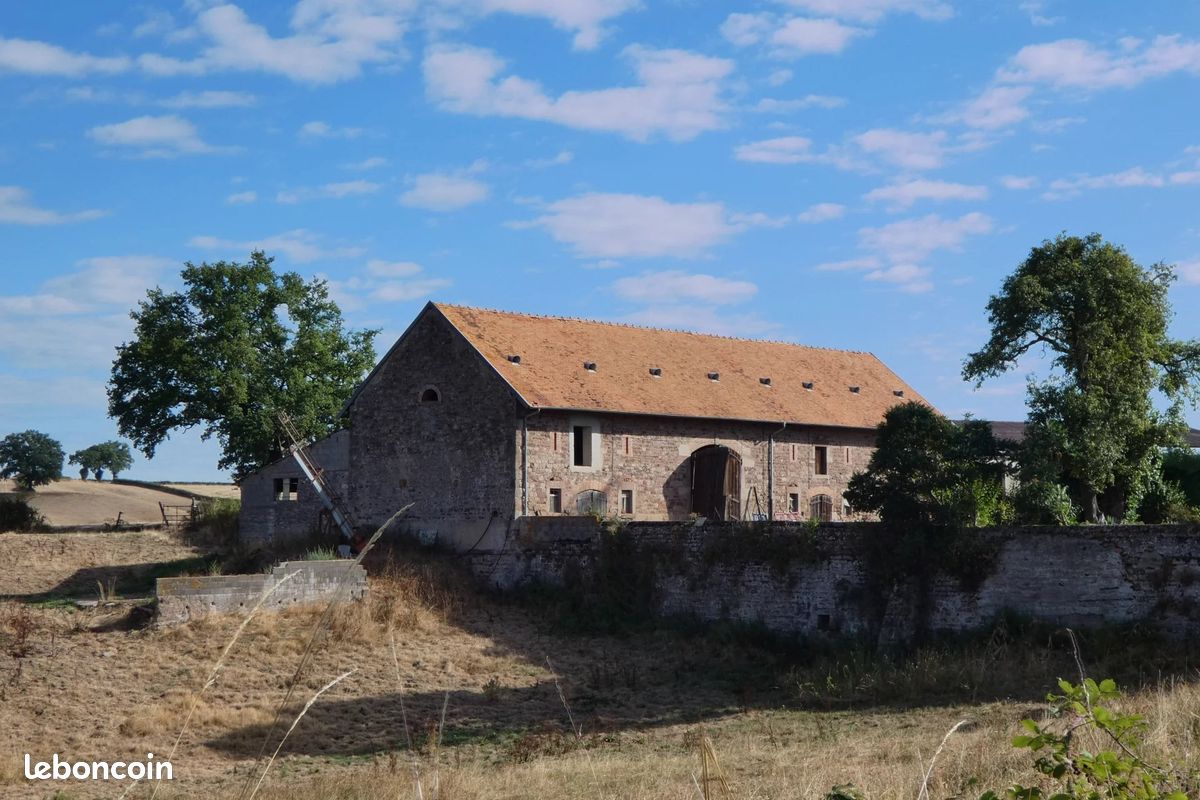 Maison 270 m² · à Sanvignes-les-Mines · 270 m² · 199 650 €
